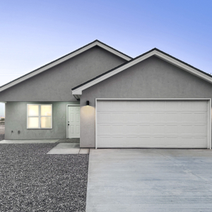 3-bed-2-bath-exterior-1
