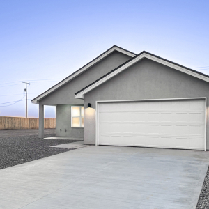 3-bed-2-bath-exterior-3