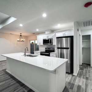 3-bed-2-bath-kitchen-5