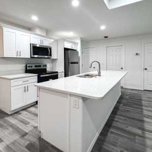 3-bed-2-bath-kitchen-6